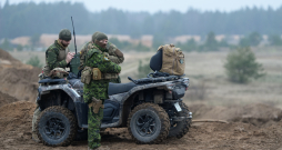 NATO Daudznacionālās brigādes Latvijā mācību "Resolute Warrior" tanku un smagās artilērijas manevru un kaujas šaušanas vingrinājums Ādažu poligonā. NATO Daudznacionālās brigādes Latvijā mācību "Resolute Warrior" tanku un smagās artilērijas manevru un kaujas šaušanas vingrinājums Ādažu poligonā.