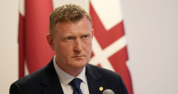 Aizsardzības ministrs Raivis Melnis. Aizsardzības ministrs Raivis Melnis.