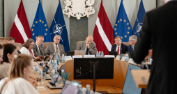 NVO pārstāvju un vairāku Ministru kabineta locekļu tikšanās. NVO pārstāvju un vairāku Ministru kabineta locekļu tikšanās.
